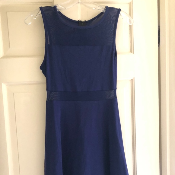 Express skater dress with mesh cutouts - Picture 2 of 2